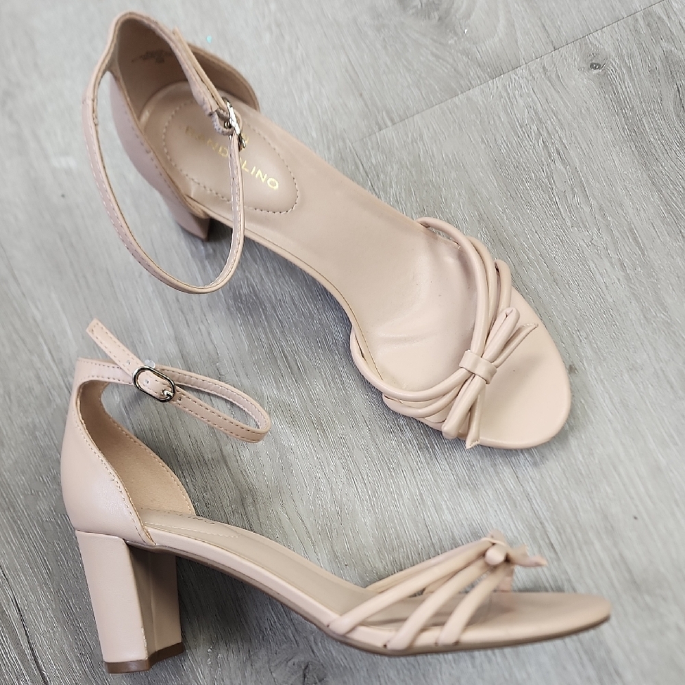 Bandolino Blush Strappy Block Heel Sandals